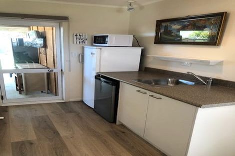 Photo of property in 65 Harper Road, Waimarama, Havelock North, 4294