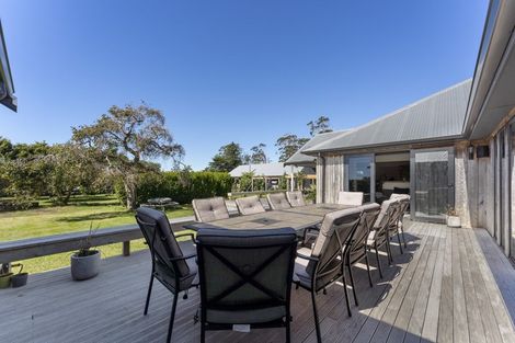 Photo of property in 294 Inland Road North, Tikorangi, Waitara, 4383