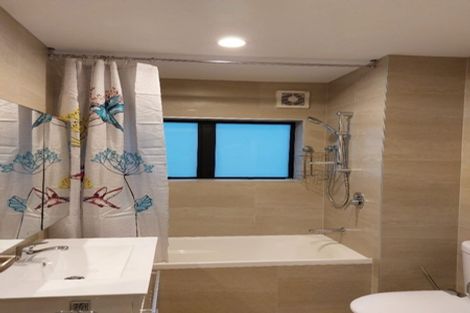 Photo of property in 8/767 Beach Road, Browns Bay, Auckland, 0630