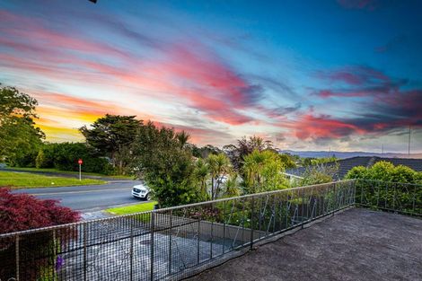 Photo of property in 19 Zita Maria Drive, Massey, Auckland, 0614
