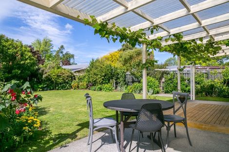 Photo of property in 15 Howard Street, Carterton, 5713