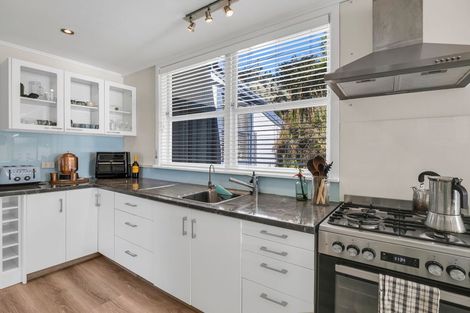 Photo of property in 12 Tay Street, Oamaru North, Oamaru, 9400