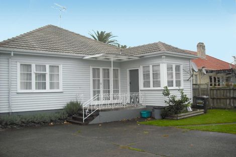 Photo of property in 41 Claude Street, Fairfield, Hamilton, 3214