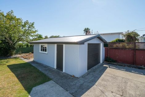 Photo of property in 71 College Street, Awapuni, Palmerston North, 4412