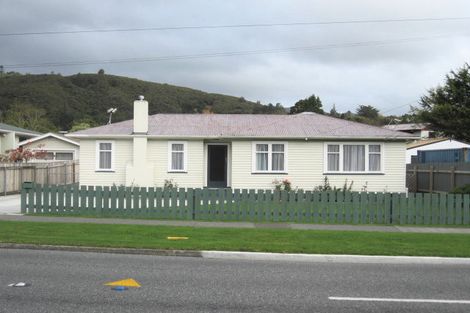 Photo of property in 6 Horoeka Street, Stokes Valley, Lower Hutt, 5019