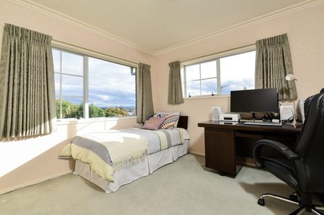 Photo of property in 8 Titoki Place, Pukete, Hamilton, 3200