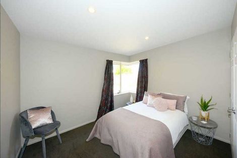 Photo of property in 2/10 Thistledown Place, Woolston, Christchurch, 8062