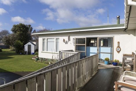 Photo of property in 73 Barraud Street, Dannevirke, 4930