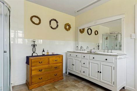 Photo of property in 638 Woodfields Road, West Eyreton, Rangiora, 7475