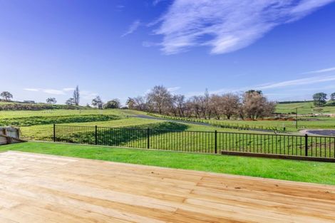 Photo of property in 12 Paiaka Place, Rototuna North, Hamilton, 3210