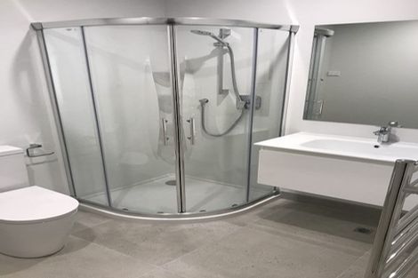 Photo of property in 7 Weka Close, Red Beach, 0932