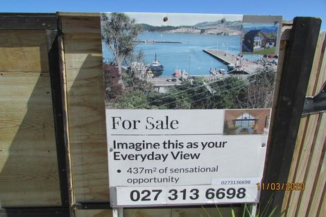 Photo of property in 12 Sumner Road, Lyttelton, 8082
