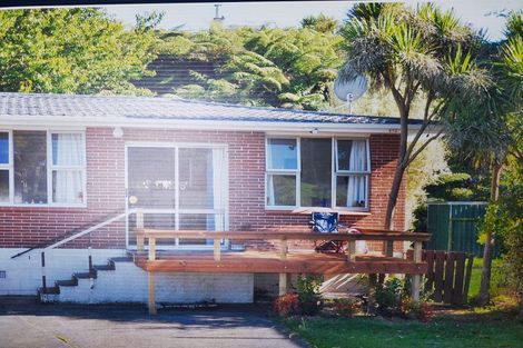 Photo of property in 2/26 Rewi Street, Torbay, Auckland, 0630