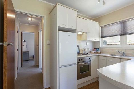 Photo of property in 2/5 Wanaka Place, Pakuranga Heights, Auckland, 2010