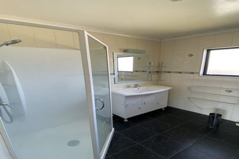 Photo of property in 12 Pah Road, Papatoetoe, Auckland, 2025