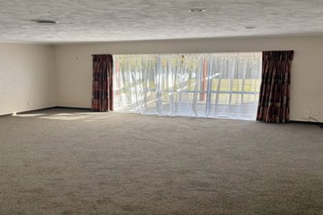 Photo of property in 4 Knightsbridge Place, Taradale, Napier, 4112