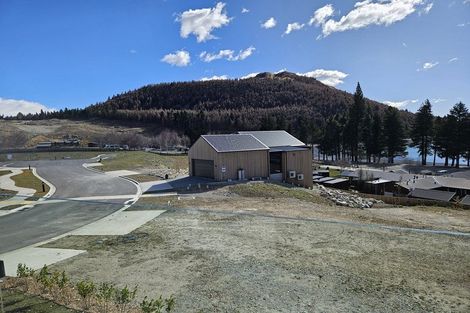 Photo of property in 16 Station Bay Rise, Lake Tekapo, 7999