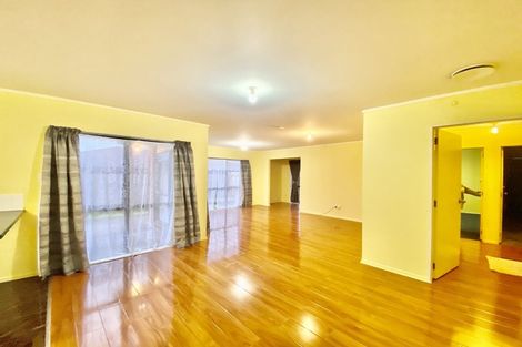 Photo of property in 206 Te Irirangi Drive, Flat Bush, Auckland, 2019