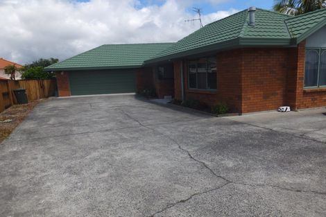 Photo of property in 34 Rototuna Road, Flagstaff, Hamilton, 3210