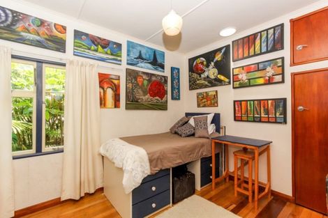 Photo of property in 65 Paynters Avenue, Strandon, New Plymouth, 4312