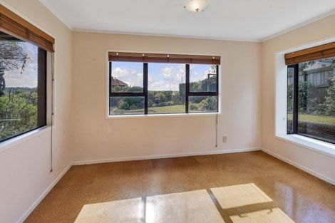 Photo of property in 4 Evelyn Road, Cockle Bay, Auckland, 2014