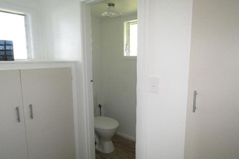 Photo of property in 13 Besley Place, Acacia Bay, Taupo, 3330