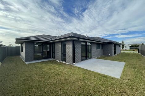 Photo of property in 72 Tabraham Crescent, Pyes Pa, Tauranga, 3112