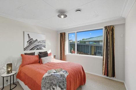 Photo of property in 98 Martin Road, Fairfield, Dunedin, 9018