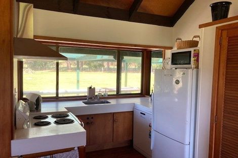 Photo of property in 570 Rahuikiri Road, Tomarata, Wellsford, 0974