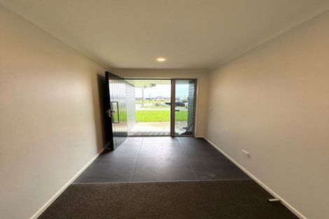 Photo of property in 47 Gateway Park Drive, Pokeno, 2402