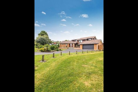 Photo of property in 6 Khaleel Place, Henderson, Auckland, 0612