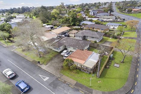 Photo of property in 1 Riverpark Crescent, Henderson, Auckland, 0610