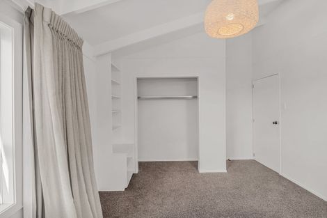 Photo of property in 11 Leander Place, Milson, Palmerston North, 4414