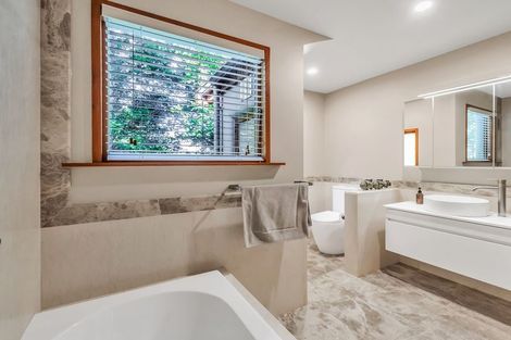 Photo of property in 262 Major Hornbrook Road, Mount Pleasant, Christchurch, 8081