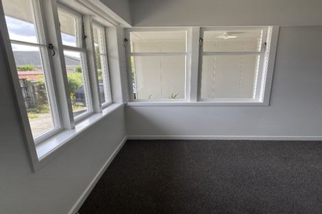 Photo of property in 8 Parker Avenue, New Lynn, Auckland, 0600