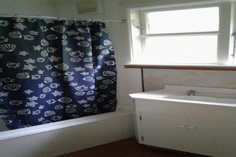 Photo of property in 10 Korokoro Road, Korokoro, Lower Hutt, 5012