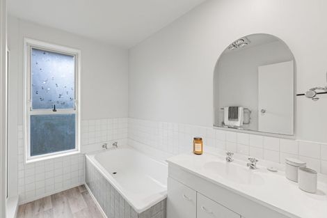 Photo of property in 416 Mairehau Road, Parklands, Christchurch, 8083