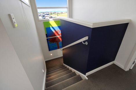 Photo of property in 50a Signal Street, Foxton Beach, Foxton, 4815