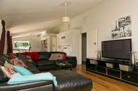 Photo of property in 18 Saint James Street, Richmond Heights, Taupo, 3330