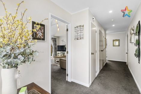 Photo of property in 4/5a Bloomfield Terrace, Hutt Central, Lower Hutt, 5010