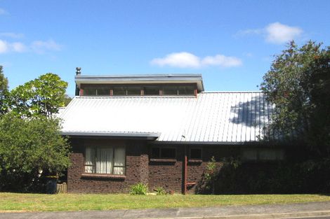 Photo of property in 76 Brigantine Drive, Beach Haven, Auckland, 0626