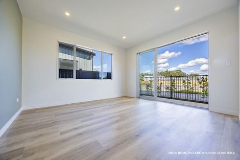 Photo of property in 77d Schoolside Road, Kumeu, 0810