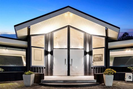 Photo of property in 70b Grand Vue Road, Kawaha Point, Rotorua, 3010