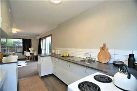 Photo of property in 2/9 Somme Street, St Albans, Christchurch, 8014