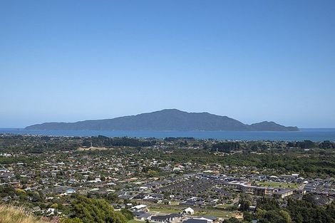 Photo of property in 41 Wilson Way, Waikanae, 5036