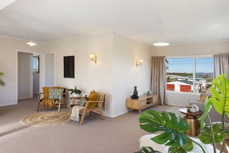 Photo of property in 1285 Papamoa Beach Road, Papamoa Beach, Papamoa, 3118