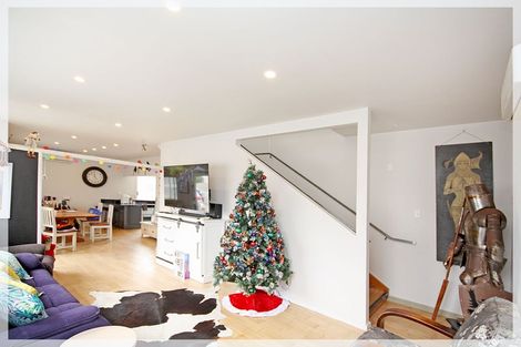 Photo of property in 16 Ocean Beach Street, Foxton Beach, Foxton, 4815