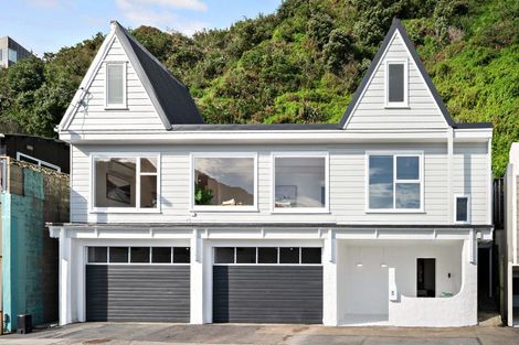 Photo of property in 30 Owhiro Bay Parade, Owhiro Bay, Wellington, 6023