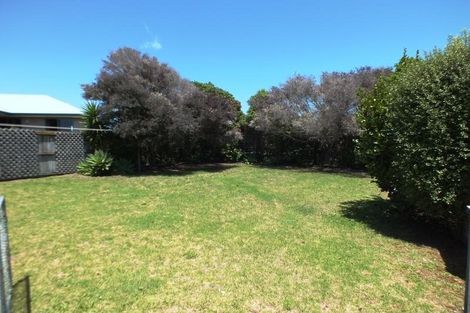 Photo of property in 137 Kowhai Avenue, Matarangi, Whitianga, 3592
