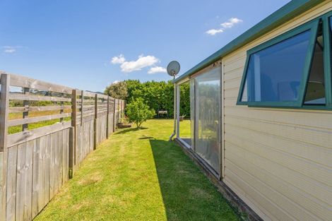 Photo of property in 6 Redwings Close, Whitianga, 3510